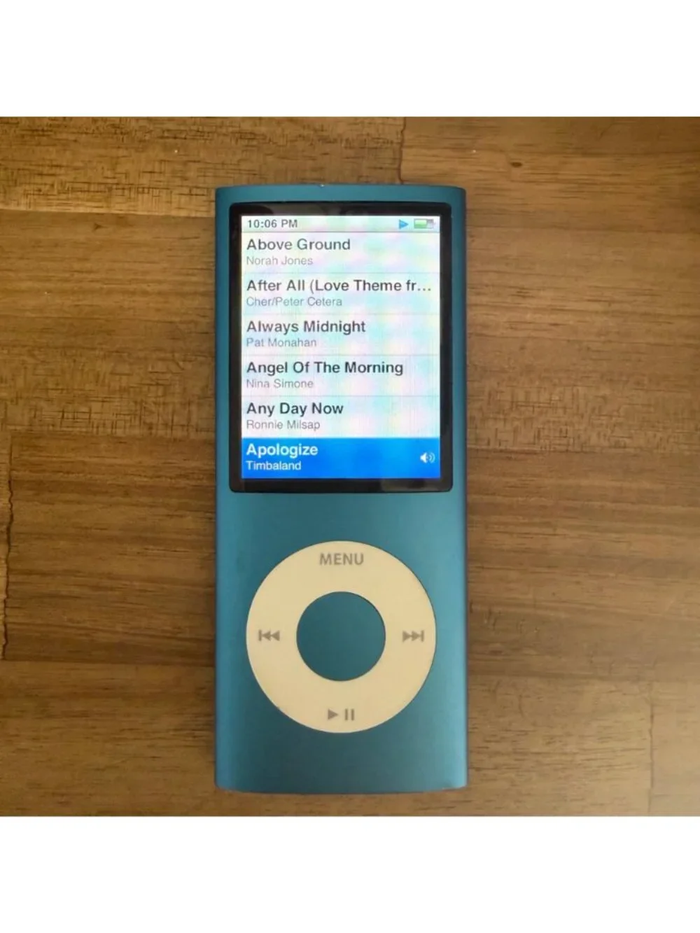 Apple iPod Nano 5th Gen 16GB Blue MP3 Player With Accessories *Tested*